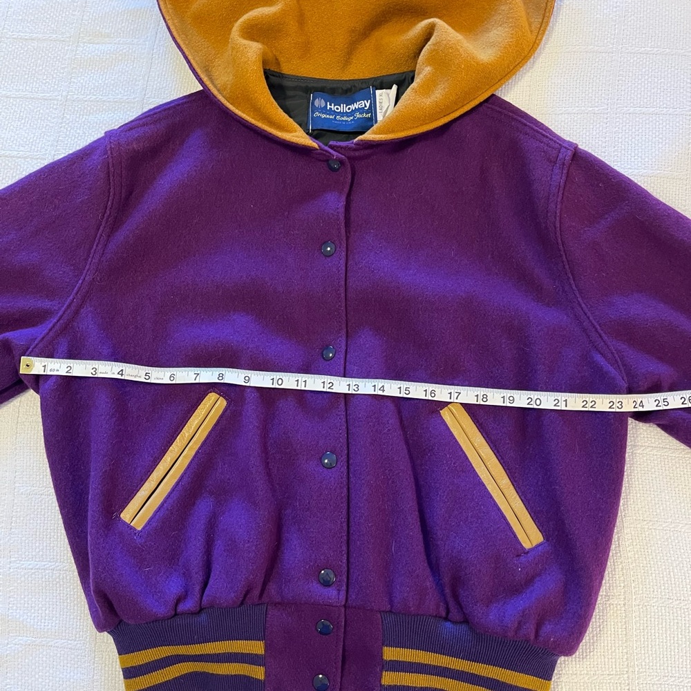Vintage Women’s XL Holloway Purple and Gold Wool School Varsity Jacket - Picture 4 of 7